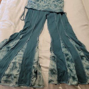 jayli hippie wide leg pants in aqua with tie die inset small